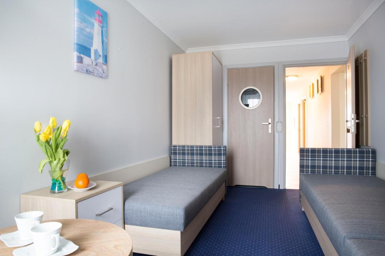 Osrodek Wczasowy Dagmor Bed and Breakfast Ustka Esterno foto