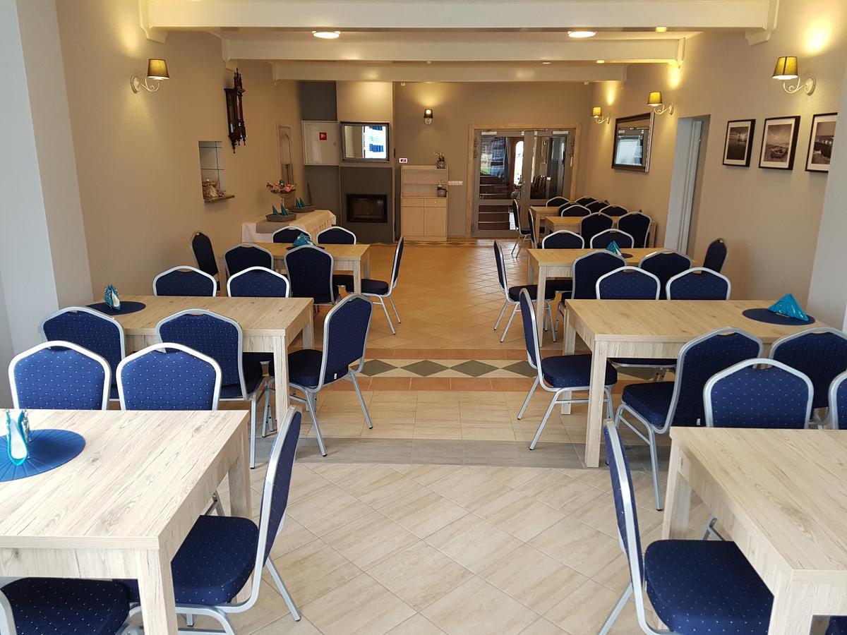 Osrodek Wczasowy Dagmor Bed and Breakfast Ustka Esterno foto