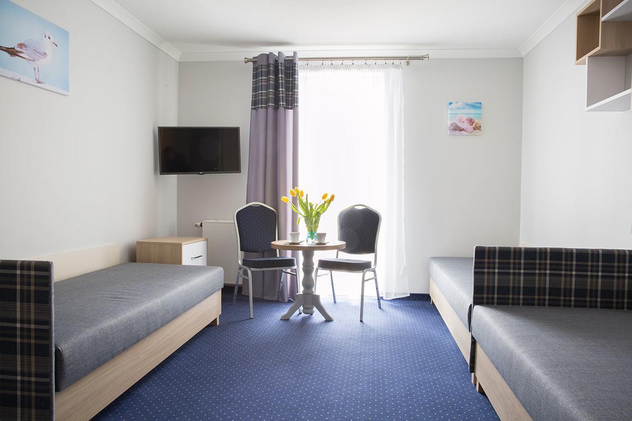 Osrodek Wczasowy Dagmor Bed and Breakfast Ustka Esterno foto